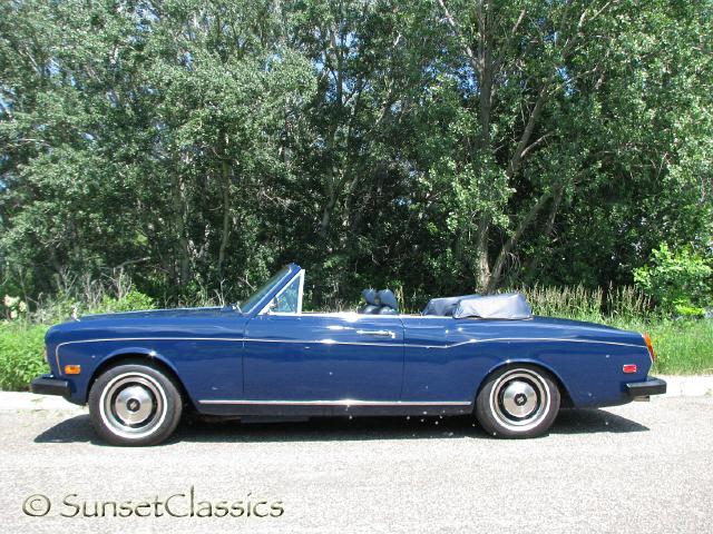 1974-rolls-royce-corniche-810.jpg