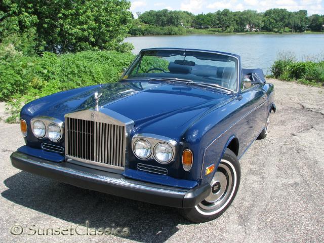 1974-rolls-royce-corniche-823.jpg