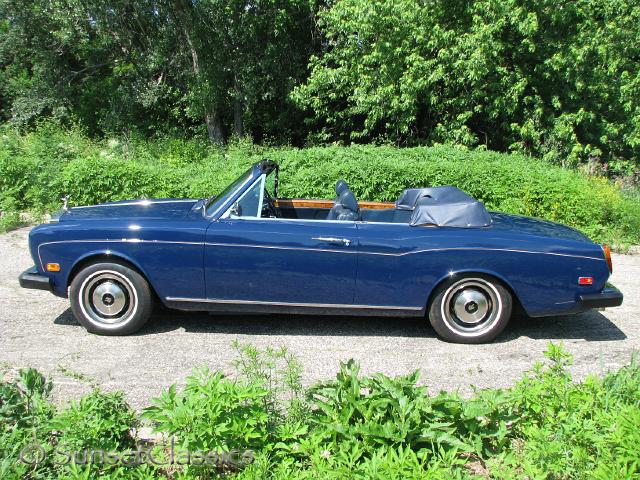 1974-rolls-royce-corniche-831.jpg