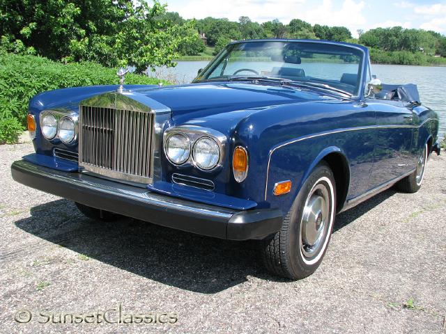 1974-rolls-royce-corniche-866.jpg