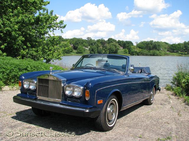 1974-rolls-royce-corniche-868.jpg