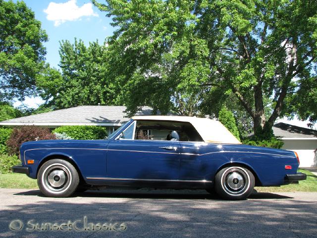 1974-rolls-royce-corniche-959.jpg