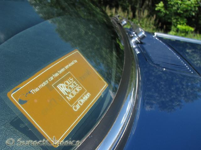 1974-rolls-royce-corniche-692.jpg