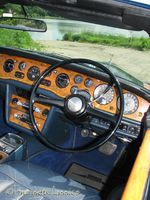 1974-rolls-royce-corniche-701.jpg