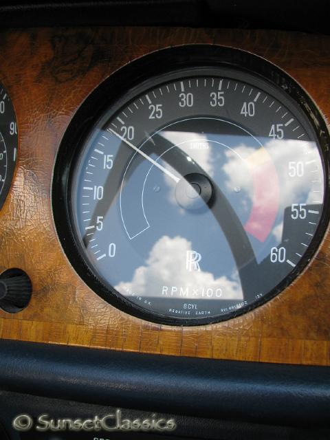 1974-rolls-royce-corniche-704.jpg