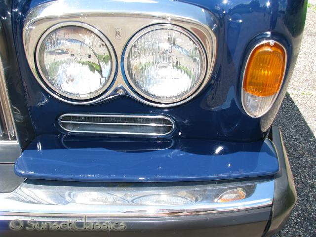 1974-rolls-royce-corniche-781.jpg