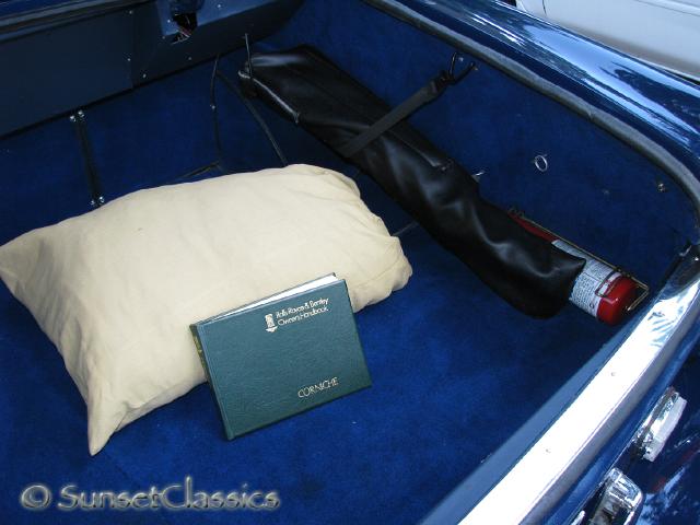 1974-rolls-royce-corniche-916.jpg