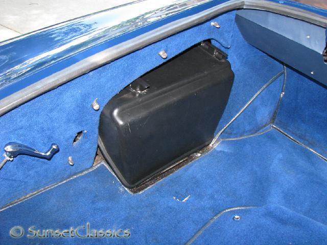 1974-rolls-royce-corniche-922.jpg