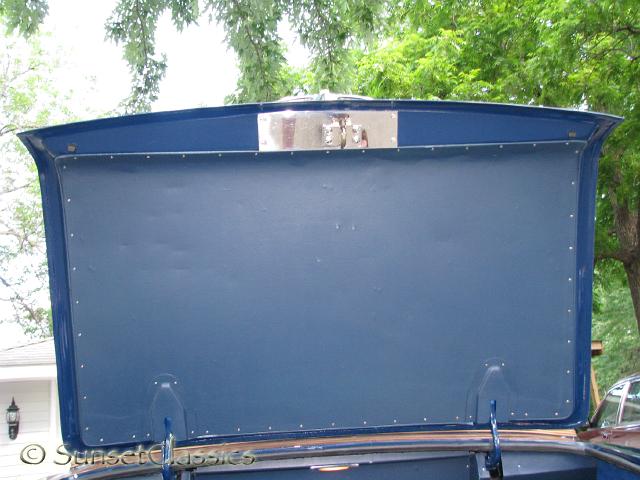 1974-rolls-royce-corniche-927.jpg