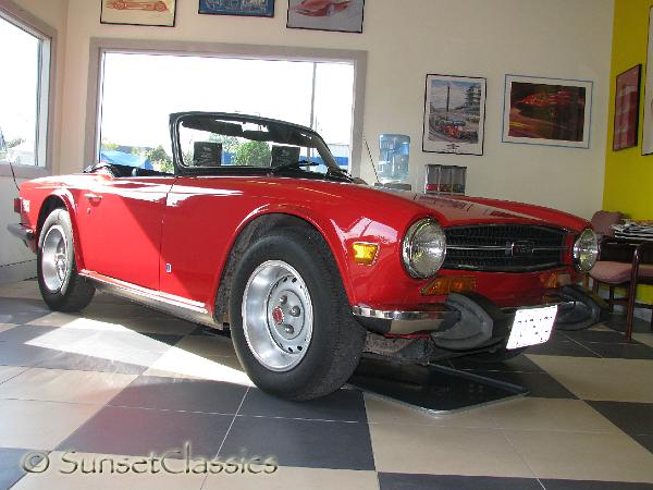 1974-triumph-tr6-170.jpg