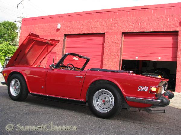 1974-triumph-tr6-662.jpg