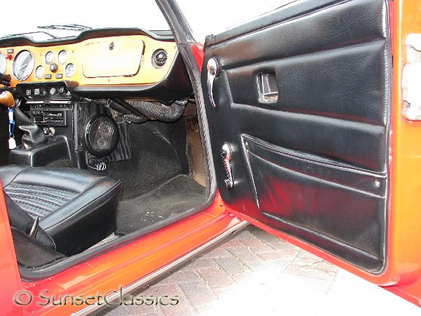 1974-triumph-tr6-575.jpg
