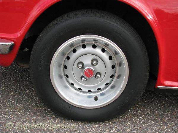 1974-triumph-tr6-596.jpg