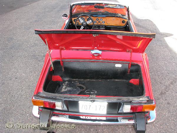 1974-triumph-tr6-649.jpg