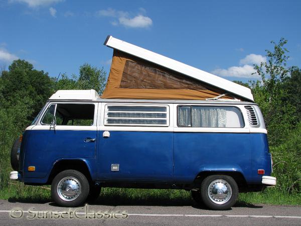 1974-vw-bus-pop-top-493.jpg