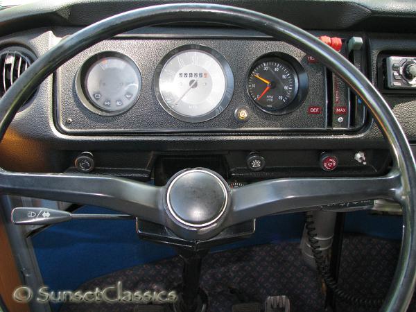 1974-vw-bus-pop-top-515.jpg