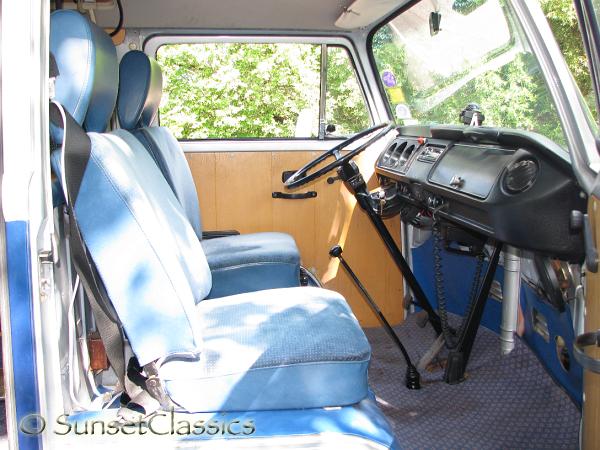 1974-vw-bus-pop-top-534.jpg