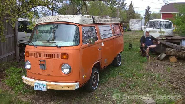 1974-vw-bus-orange-camper.jpg
