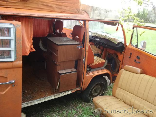 1974-vw-bus-orange-interior.jpg.jpg