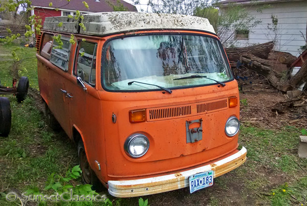 1974 VW Westfalia Camper Bus Review