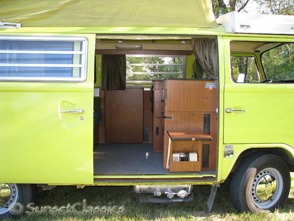 1974-vw-westy-489.jpg