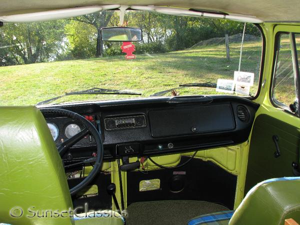 1974-vw-westy-551.jpg