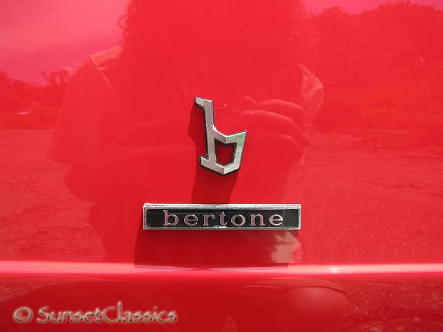 1975-lamborghini-urraco-561.jpg