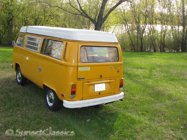 1976-vw-westfalia-camper-609.jpg
