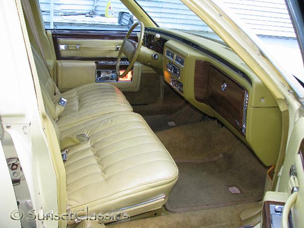 1977-cadillac-deville-588.jpg