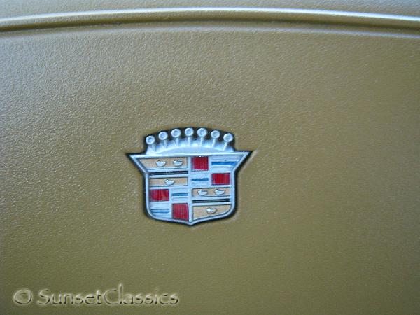 1977-cadillac-deville-605.jpg