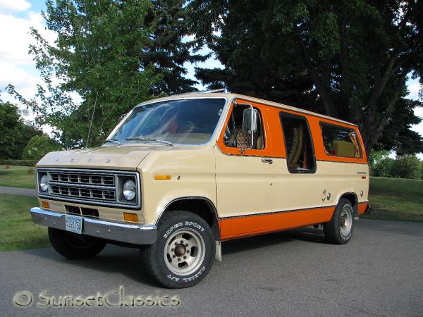 1977-ford-conversion-van-124.jpg