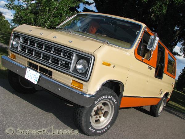 1977-ford-conversion-van-130.jpg