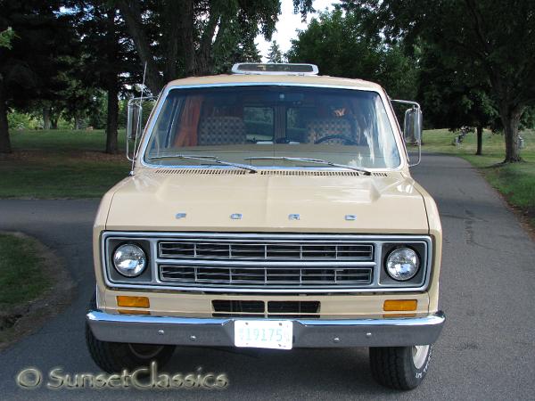 1977-ford-conversion-van-133.jpg