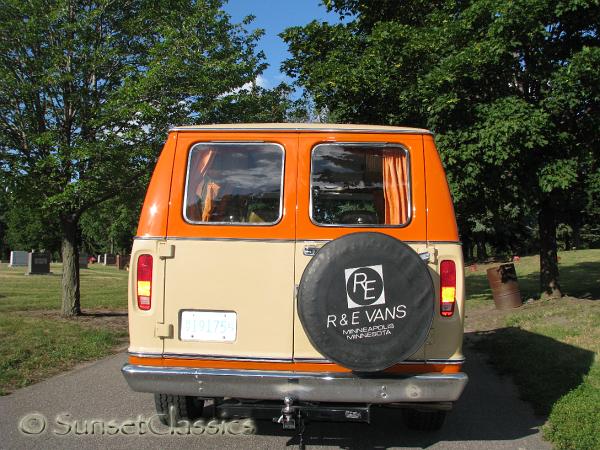 1977-ford-conversion-van-141.jpg