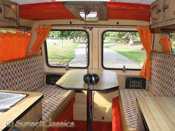 1977-ford-conversion-van-166.jpg