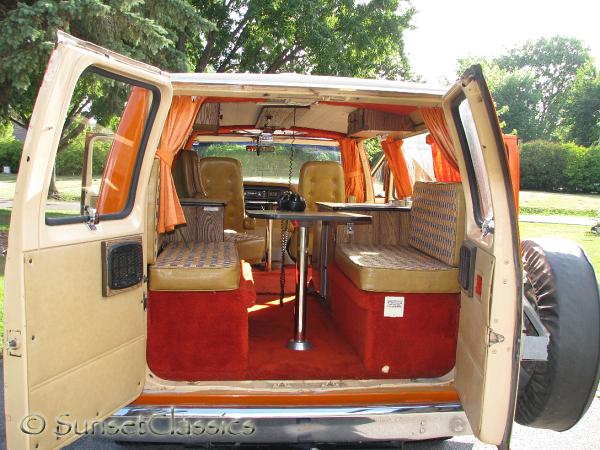 1977 Ford conversion van