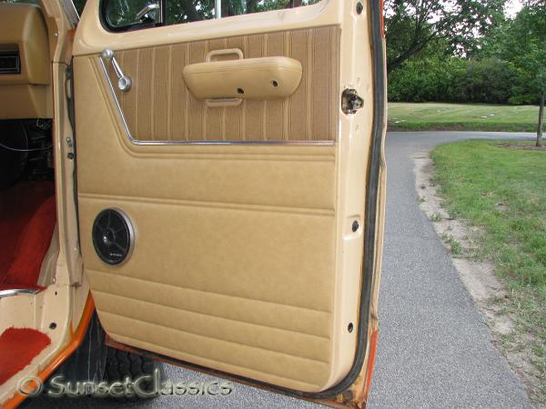 1977-ford-conversion-van-177.jpg