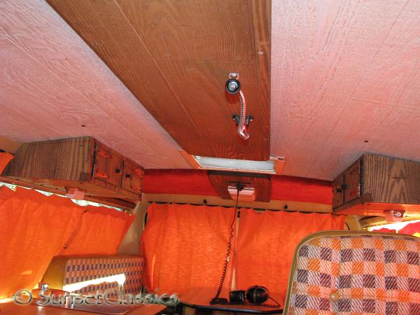 1977-ford-conversion-van-215.jpg