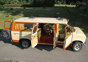 1977-ford-van-body.jpg