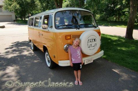 1977-vw-bus-automatic-047.JPG