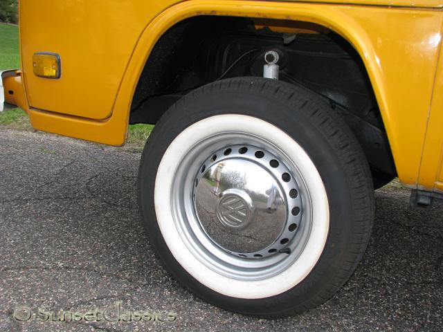 1977-vw-bus-automatic-557.jpg