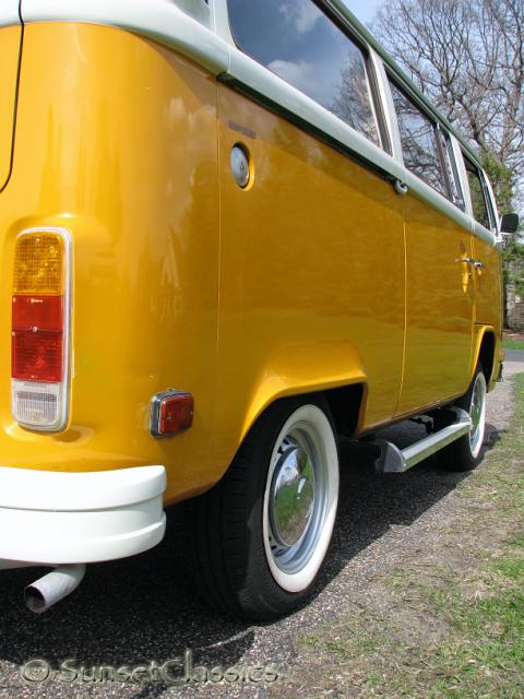 1977-vw-bus-automatic-597.jpg
