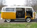 1977-vw-bus-automatic-518