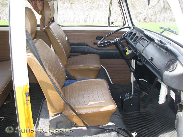 1977-vw-bus-automatic-525.jpg