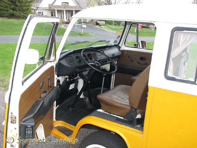 1977-vw-bus-automatic-553.jpg