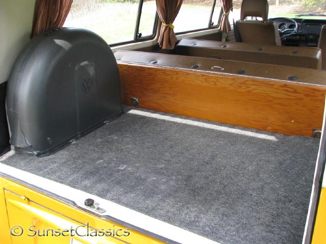 1977-vw-bus-automatic-635.jpg
