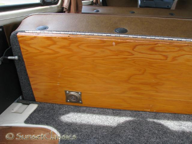 1977-vw-bus-automatic-641.jpg