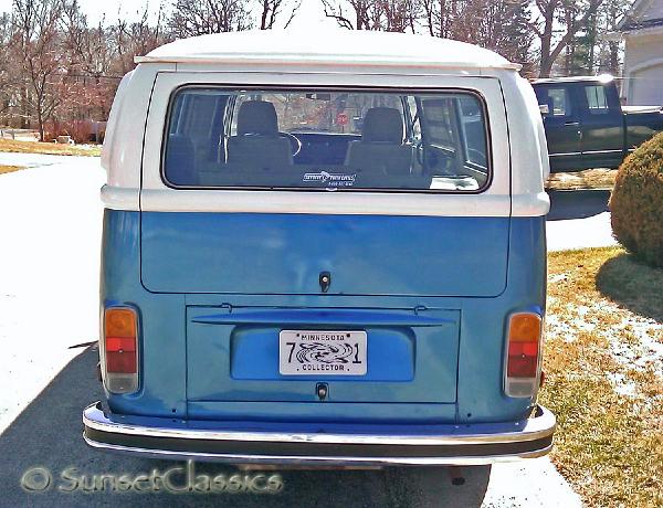 1977-vw-bus-rear.jpg