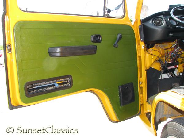 1977-vw-westfalia-55.jpg