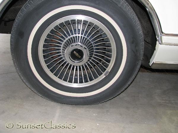 1979-lincoln-continental-markv-230.jpg